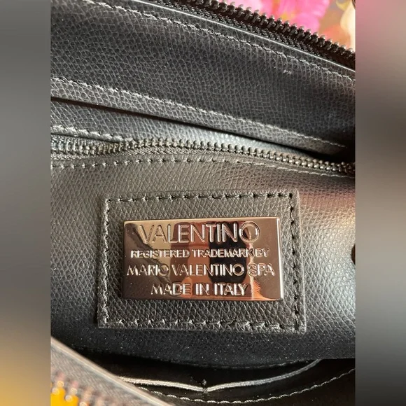 Valentino Virgil Bonbonniere bag with strap, dustbag, auth card, price t… - Picture 10 of 13